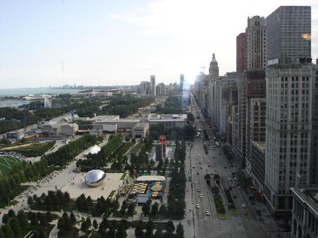 Oakwood At Millennium Park Plaza Aparthotel Chicago Exteriör bild